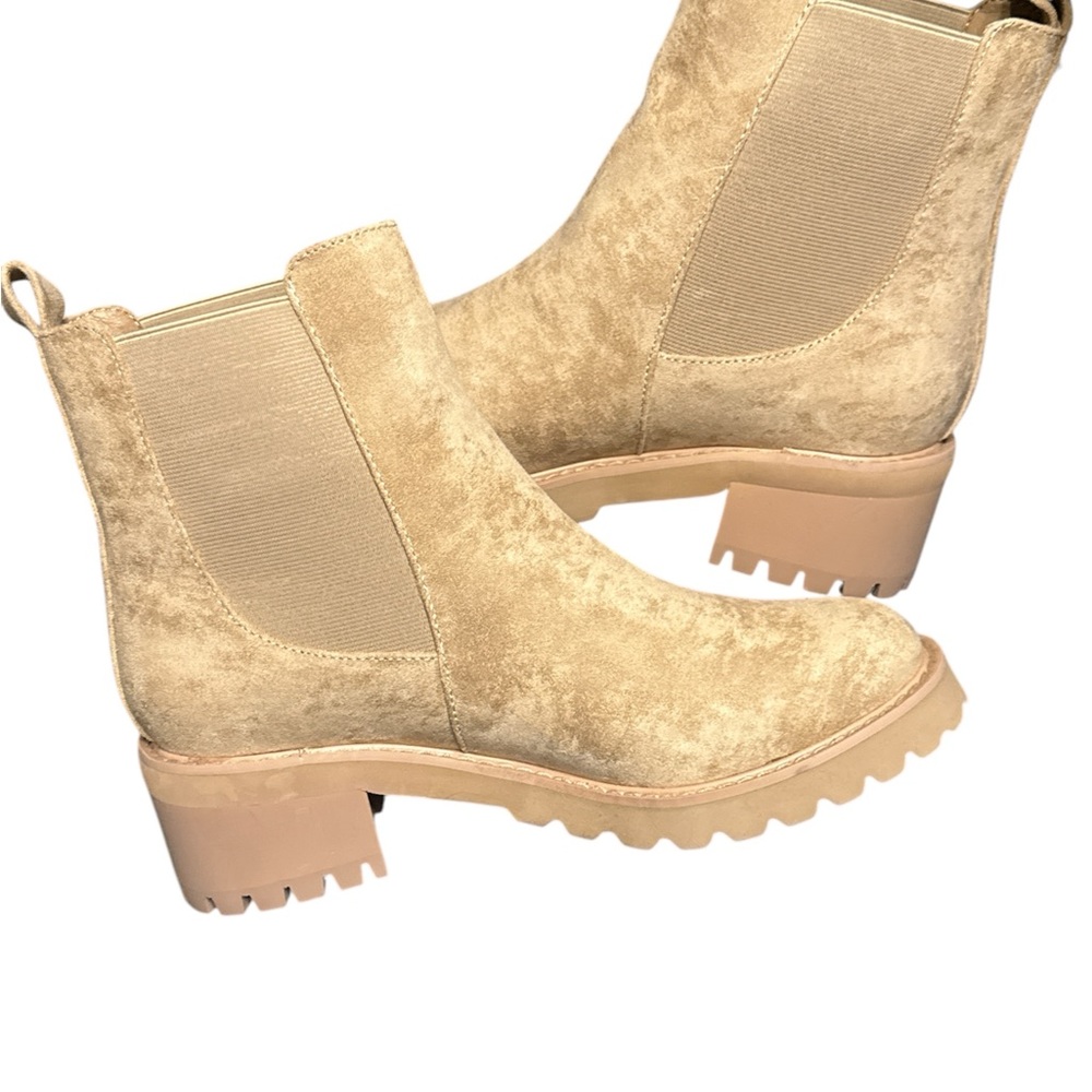 Women's Tan Ankle Boots